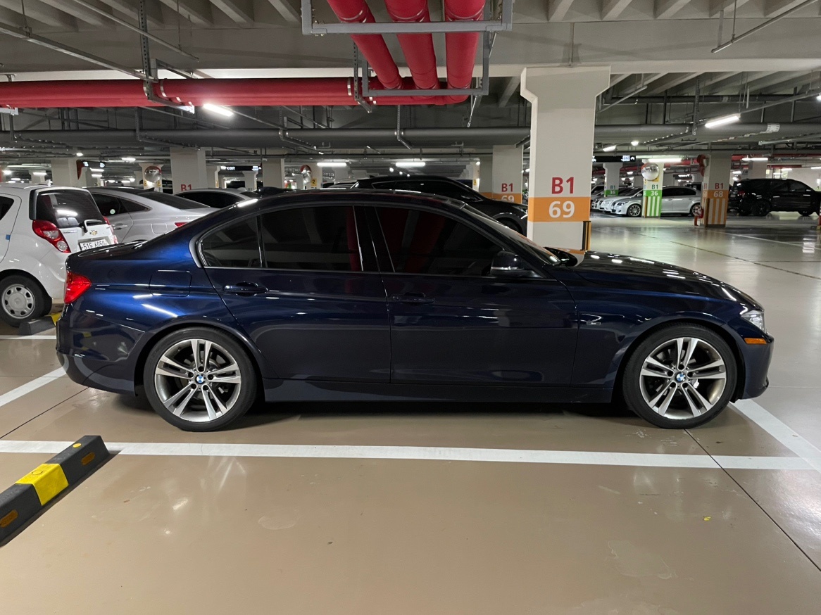 13년식 BMW 320i 스포츠 입니 중고차 직거래 (4)