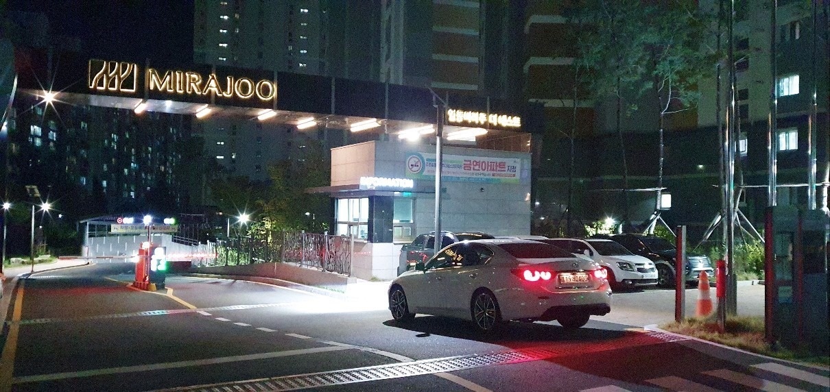 닛산 인피니티 Q50 2.2디젤 
판 중고차 직거래 (7)