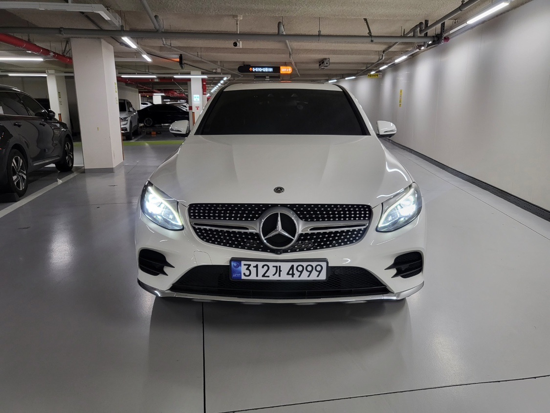 GLC X253 GLC220 d 4Matic Coupe 전기형 (170마력) 매물 썸네일