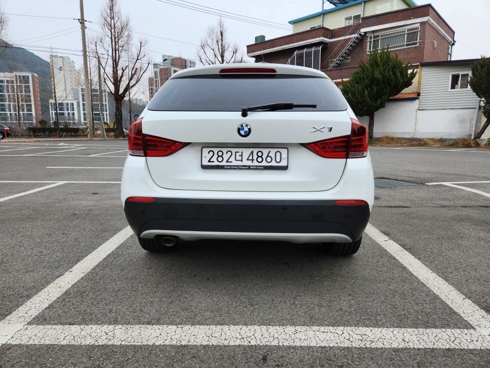 

* 차명: BMW X1 Xdriv 중고차 직거래 (4)