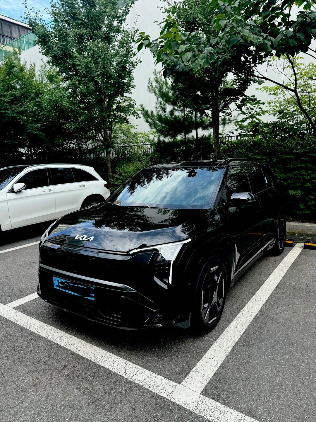 EV3 SV1 BEV(롱레인지/81.4kWh) FWD GT-line(478km) 매물 썸네일