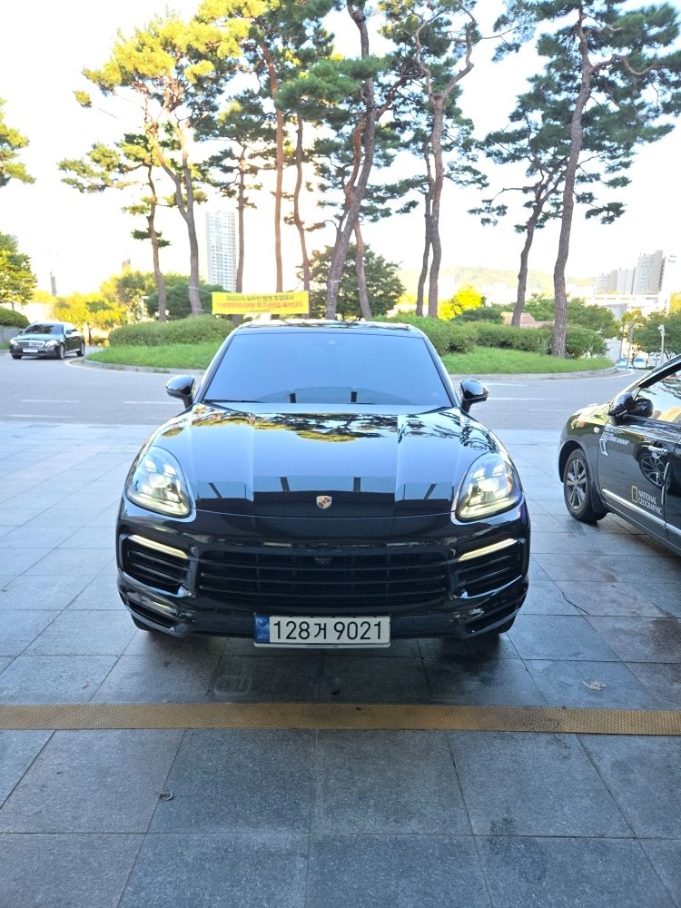 카이엔 9YA 3.0 (V6 Turbo) 전기형 (340마력) 매물 썸네일