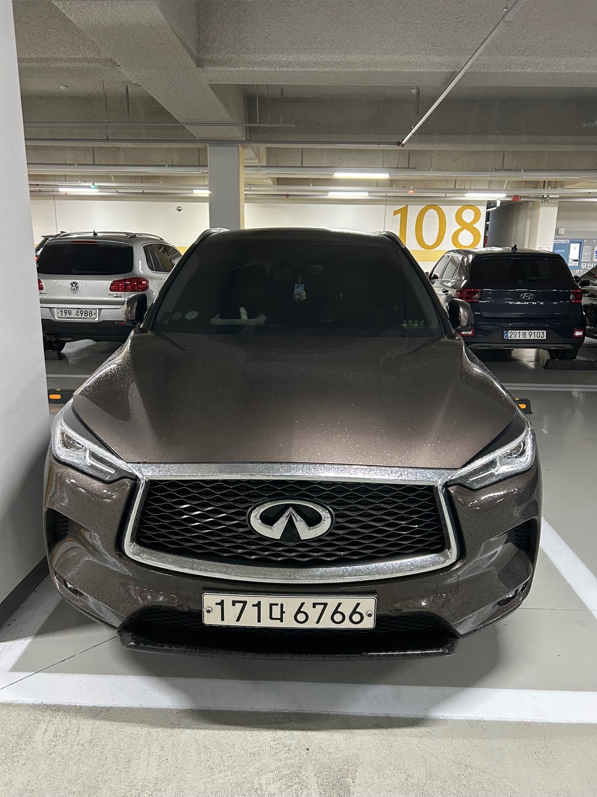 QX50 P71A 2.0 FWD (235마력)에센셜 매물 썸네일