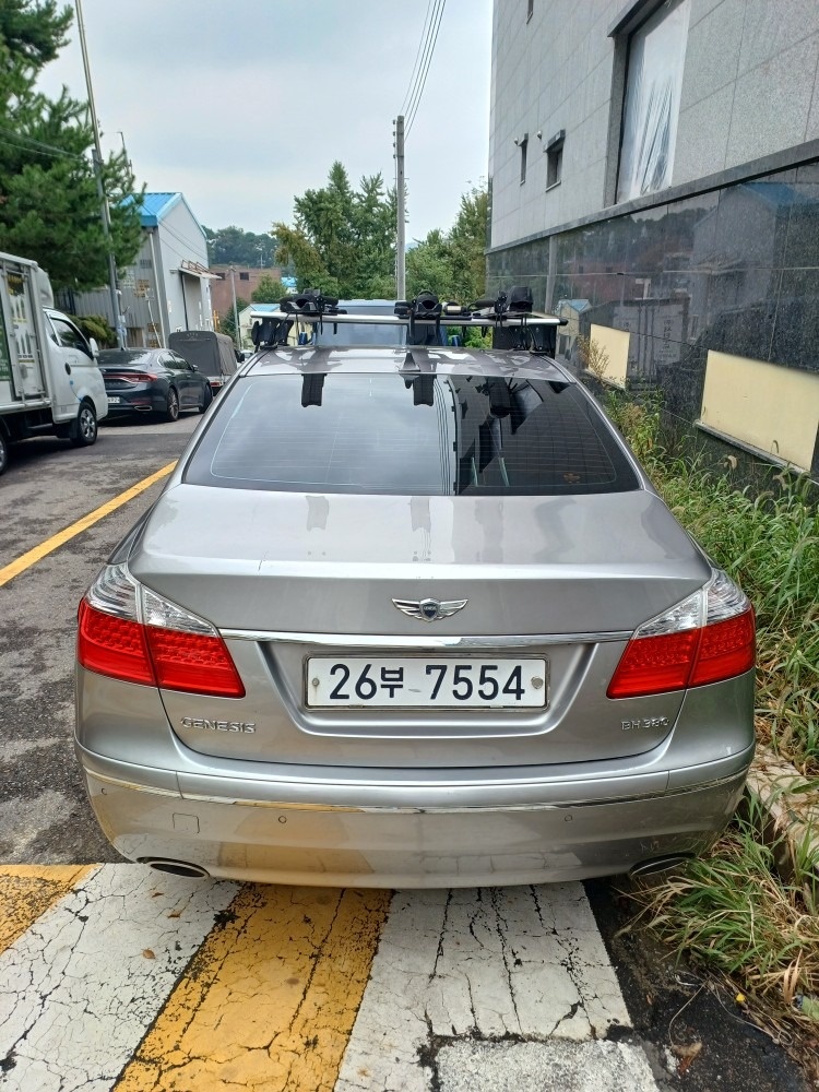 앞 바퀴 2개 교체
엔진오일 교체 중고차 직거래 (3)