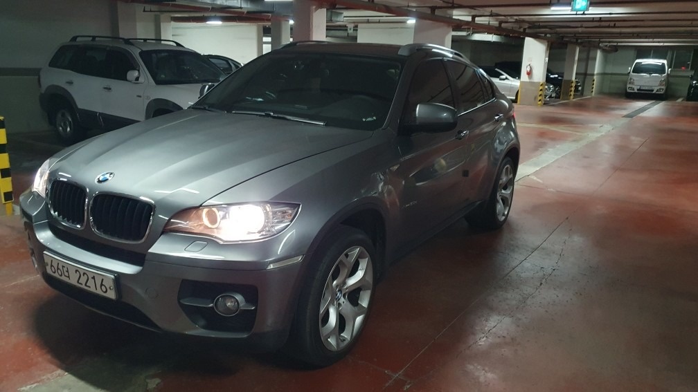 X6 E71 30d xDrive 후기형 (245마력) 매물 썸네일