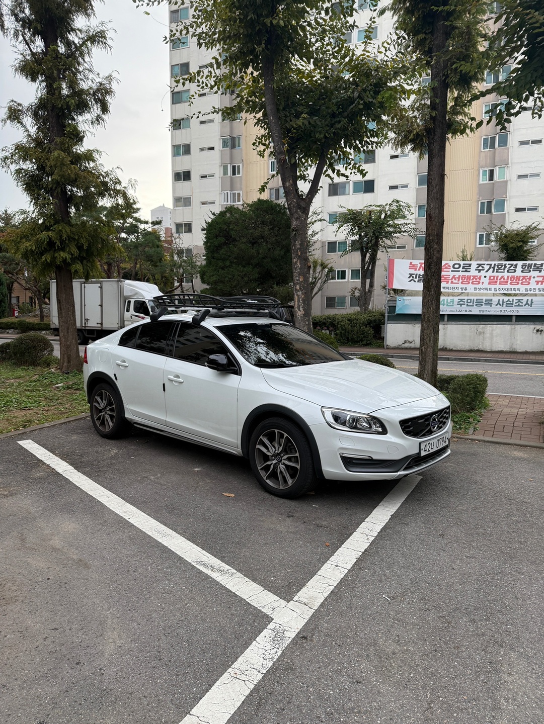 16년 5월 최초등록 볼보 S60CC 중고차 직거래 (2)