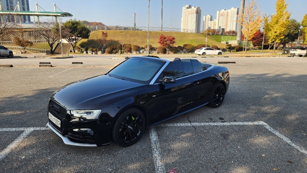 A5 8T 40 TFSI Cabriolet 콰트로 (220마력) 매물 썸네일