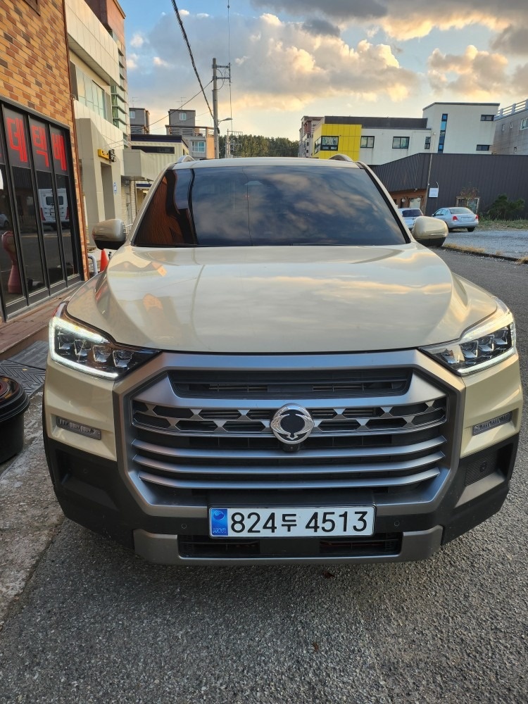 뉴 렉스턴 스포츠 Q261 5인승(디젤 2.2) 4WD (쿨멘) 프레스티지 매물 썸네일