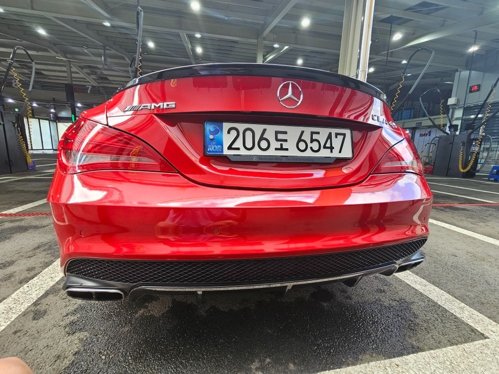 벤츠 CLA 45 AMG 4MATIC 중고차 직거래 (2)