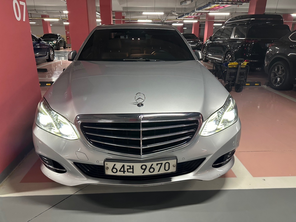 
W212 후기형 E300 엘레강스  중고차 직거래 (4)