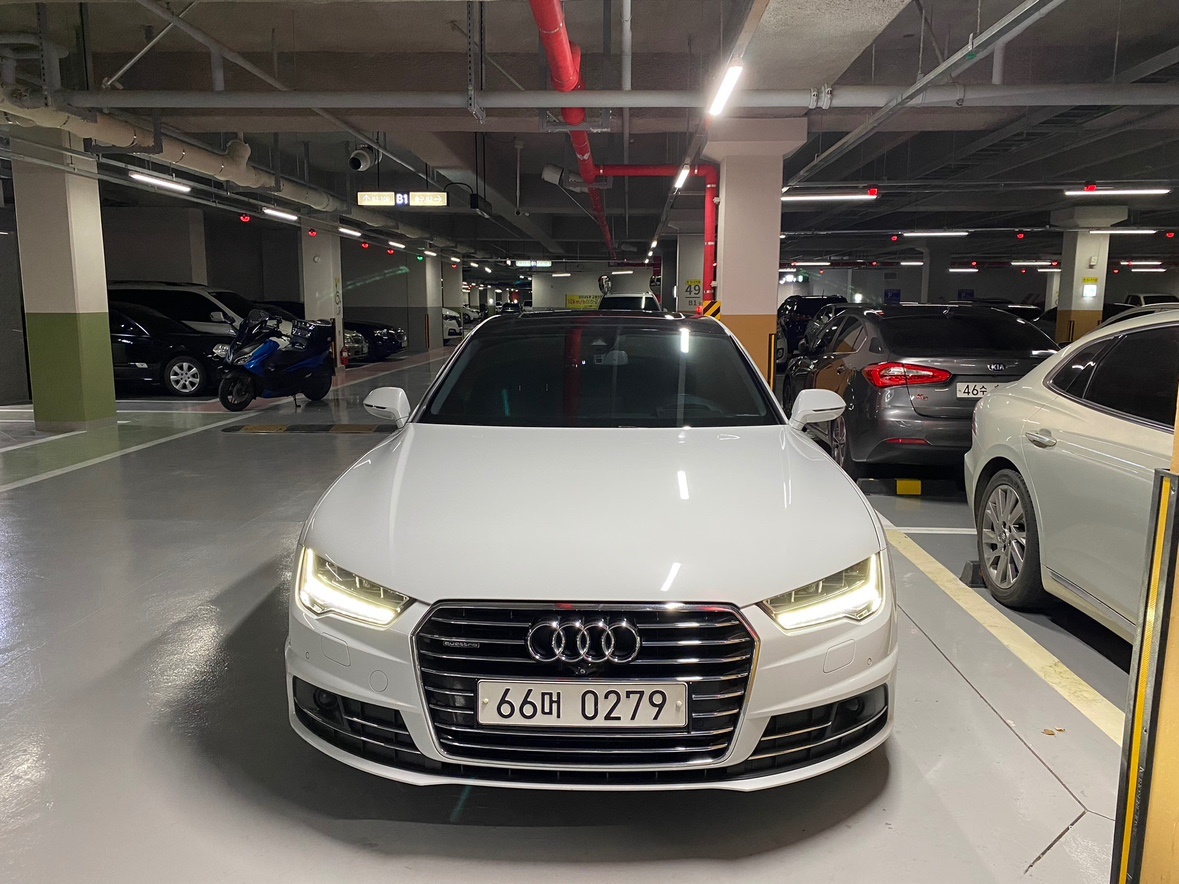 A7 Sportback 4G8 50 TDI 콰트로 (272마력) 매물 썸네일