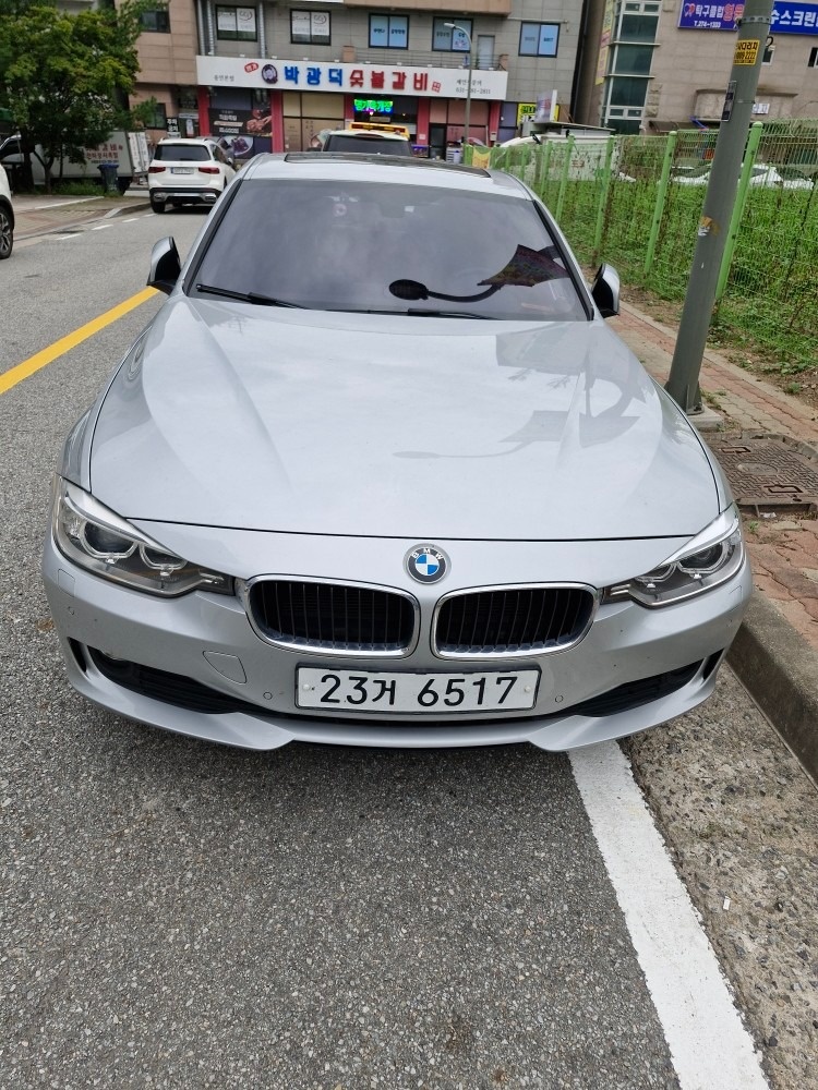 3시리즈 F30 320d 세단 (184마력) 매물 썸네일