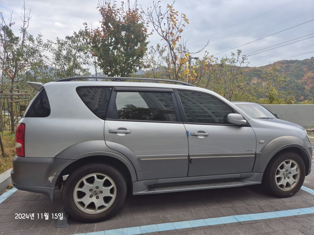 렉스턴 II Y200 7인승(디젤 RX7) AWD 최고급 매물 썸네일