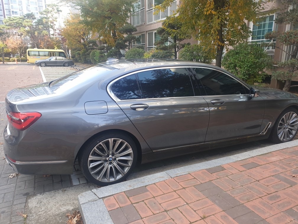 7시리즈 G11 750Li xDrive 전기형 (450마력) 매물 썸네일