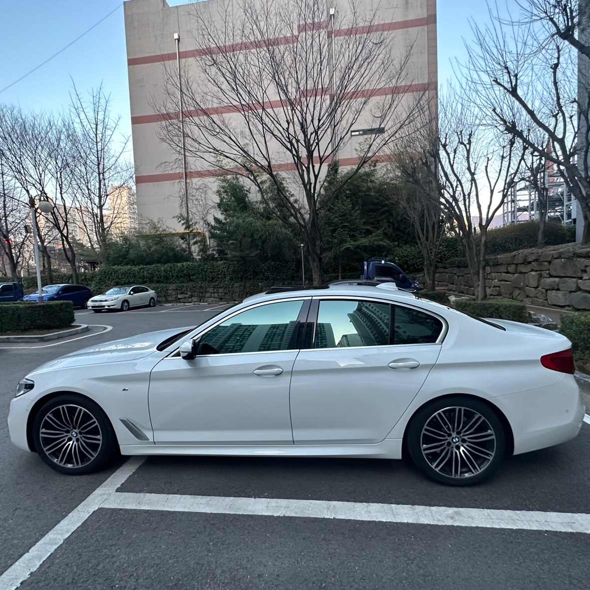 bmw530 i m스포츠 플러스 19 중고차 직거래 (1)