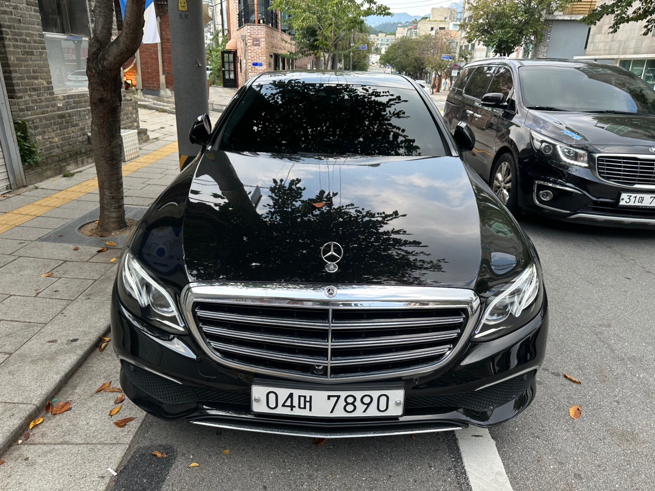 E 클래스 W213 E300 4Matic 전기형 (211마력)익스클루시브 매물 썸네일