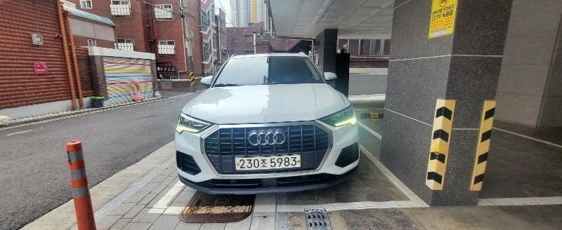 Q3 F3 35 TDI (150마력) 매물 썸네일