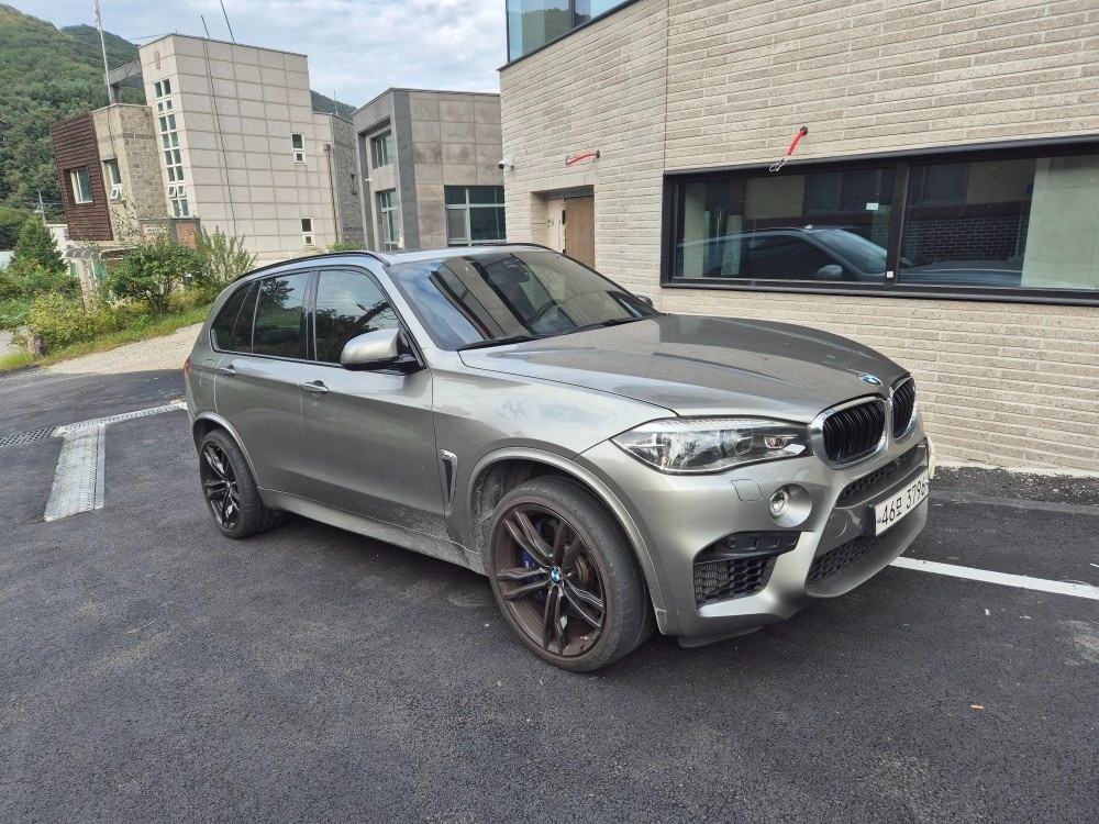 X5 M F85 4.4T xDrive (575마력) 매물 썸네일