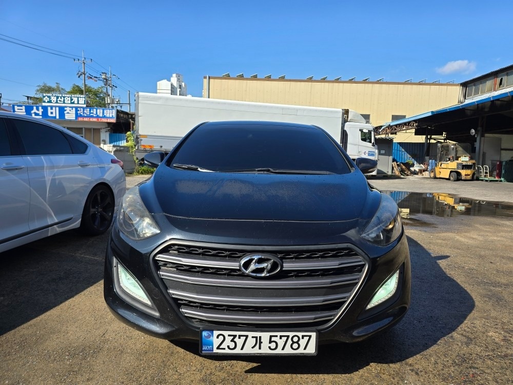 신형 i30 GD 1.6 디젤 FWD PYL 매물 썸네일