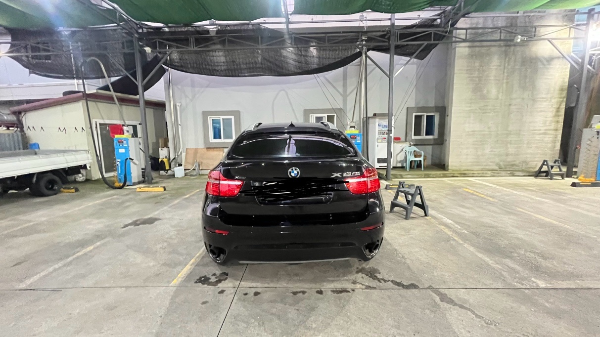 안녕하세요 bmw X6 30d 차량  중고차 직거래 (5)