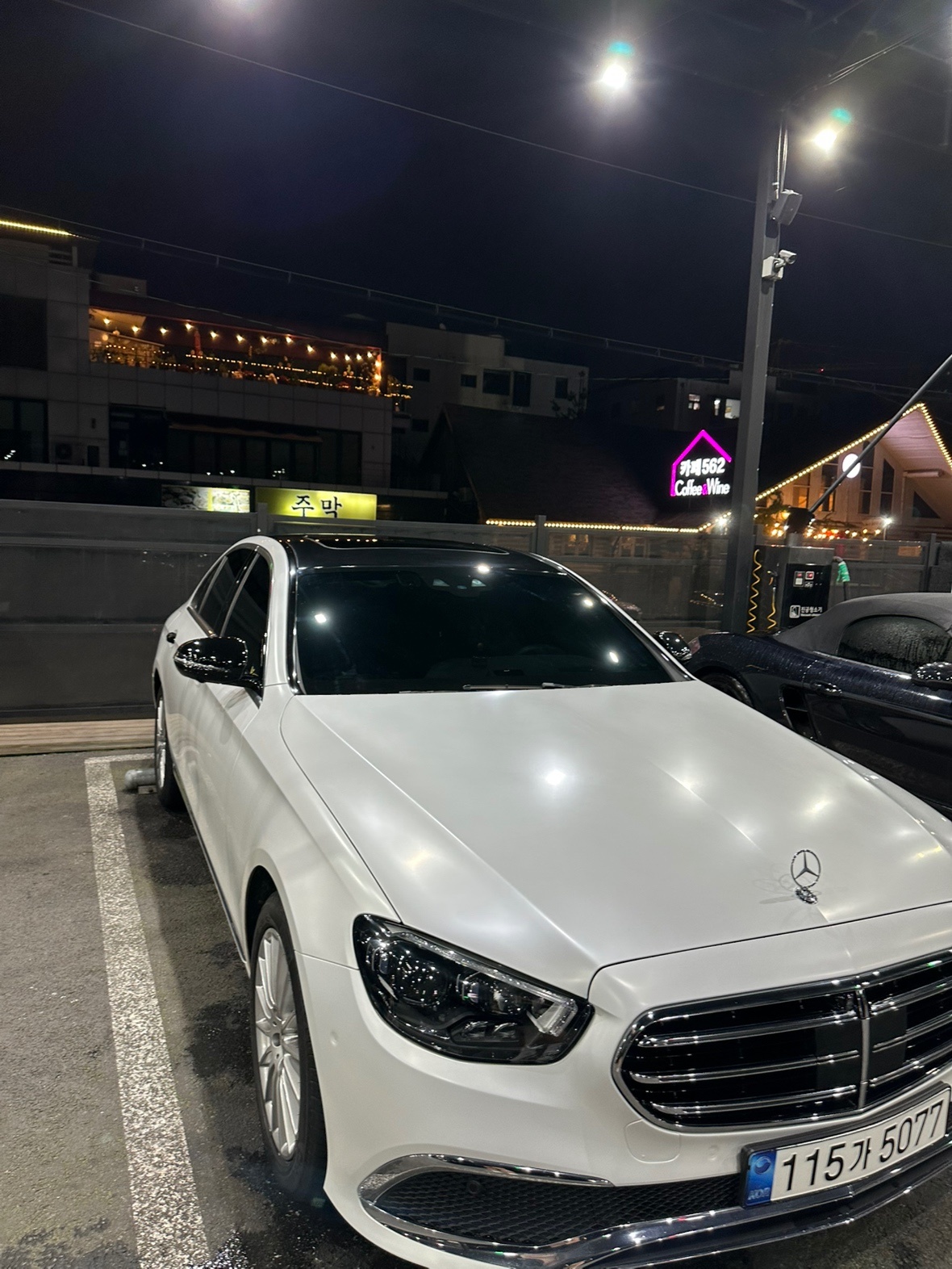 E 클래스 W213 E220 d 4Matic 후기형 (194마력) 매물 썸네일