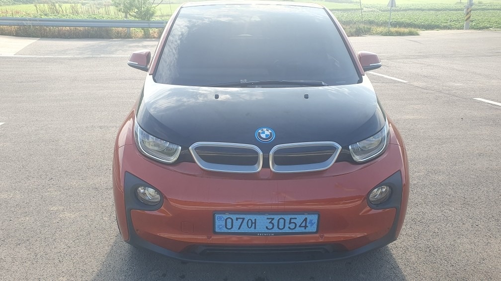 i3 IO1 BEV(22.6kWh) FWD (170마력) 매물 썸네일