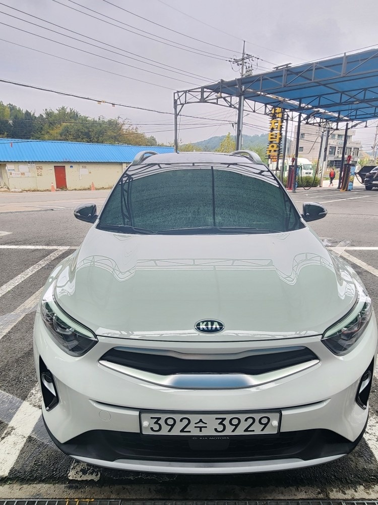 스토닉 YB CUV 가솔린 1.4 FWD 프레스티지 매물 썸네일