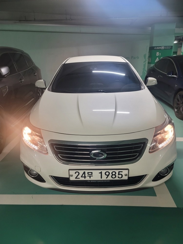 뉴 SM5 플래티넘 L43 1.5 dCi D 스페셜 매물 썸네일