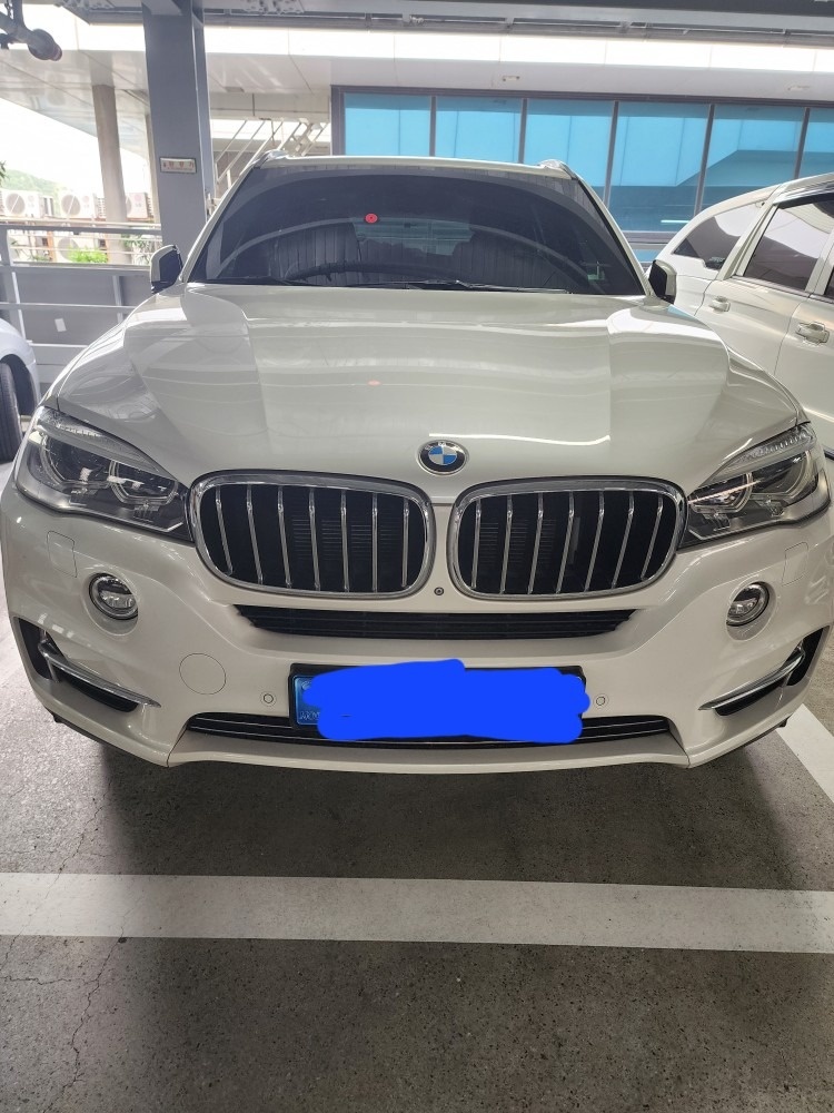 X5 F15 30d xDrive (258마력) 매물 썸네일