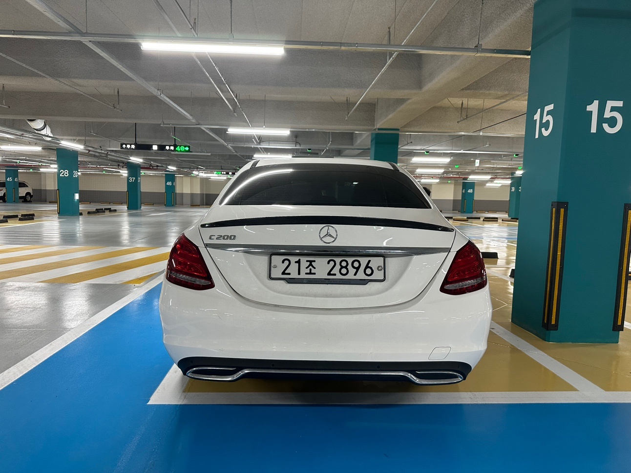 벤츠 w205 c200 아방가르드 1 중고차 직거래 (2)