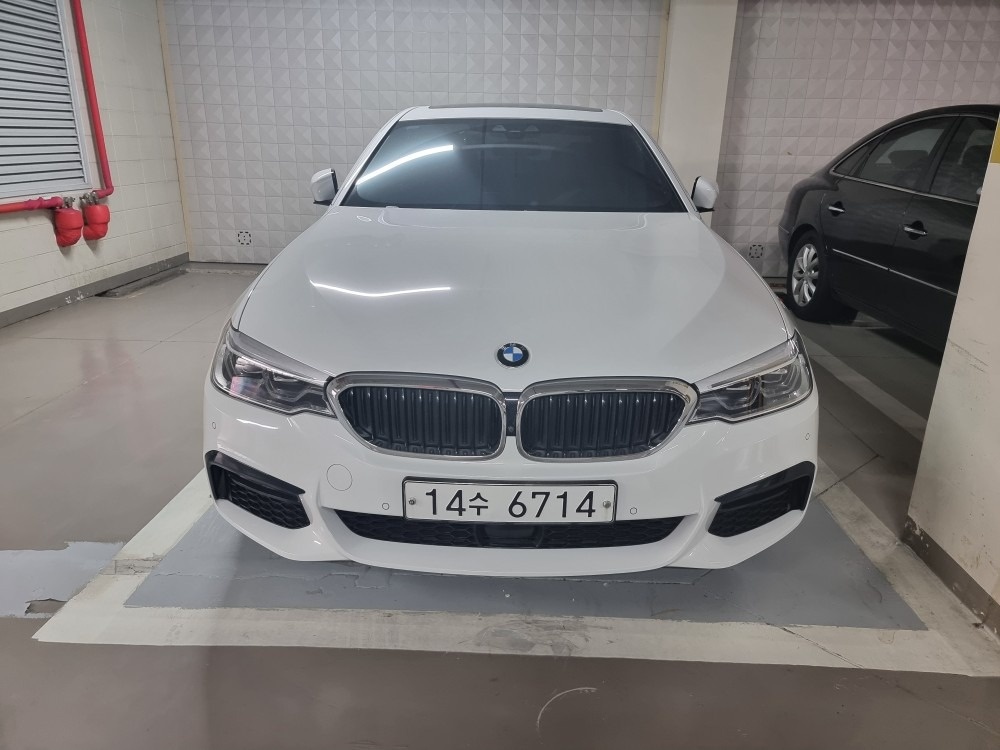 5시리즈 G30 530 i (252마력)M 스포츠 플러스 매물 썸네일