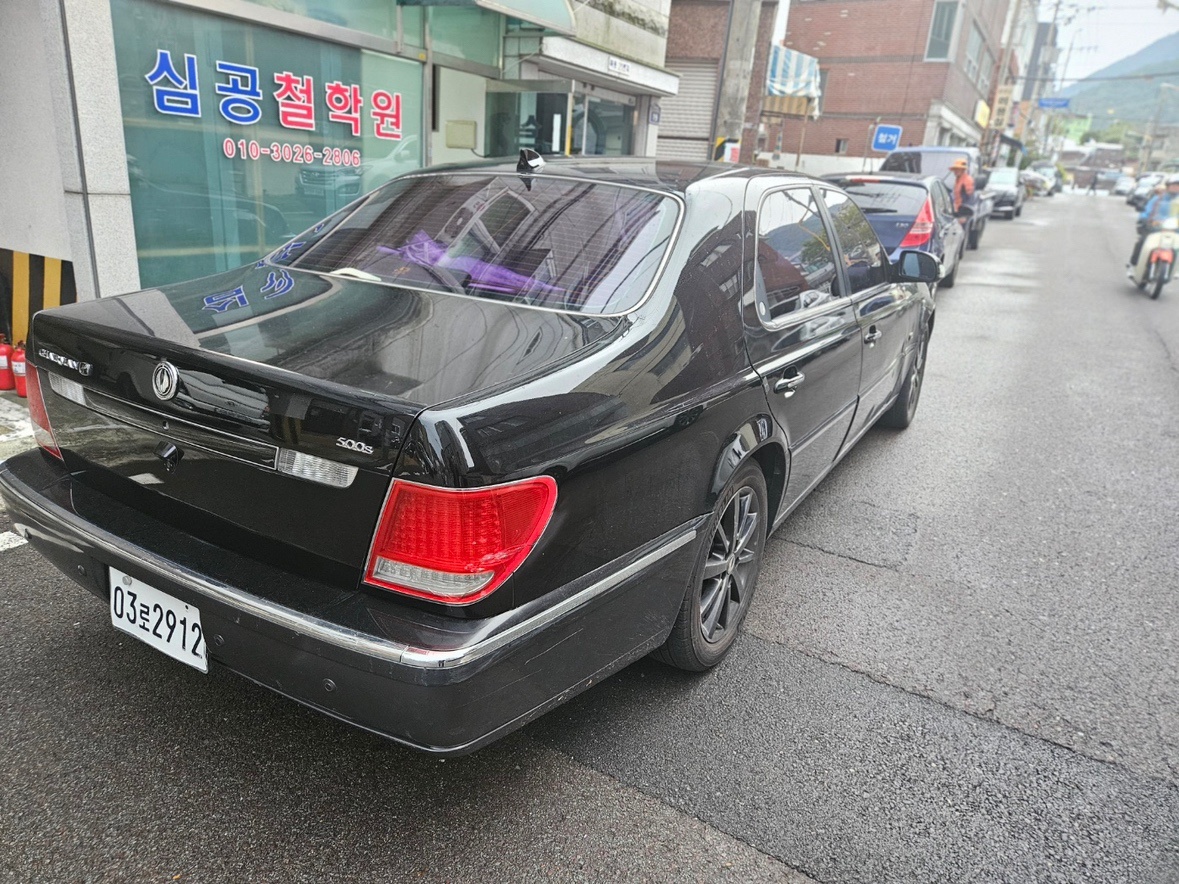 잘 굴러갑니다 
수리해가며 탄 차입니 중고차 직거래 (5)