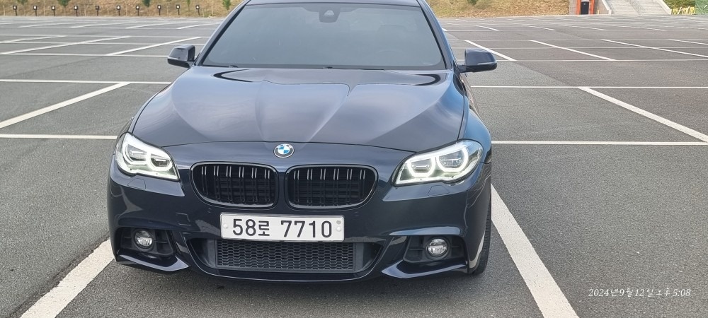 5시리즈 F10 530d xDrive (258마력) 매물 썸네일