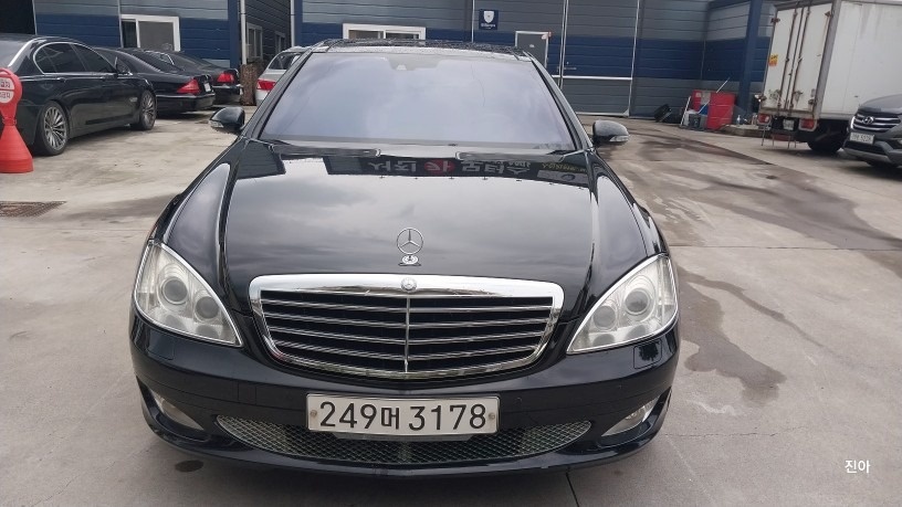 S 클래스 W221 S500 4Matic L 블루이피션시 매물 썸네일