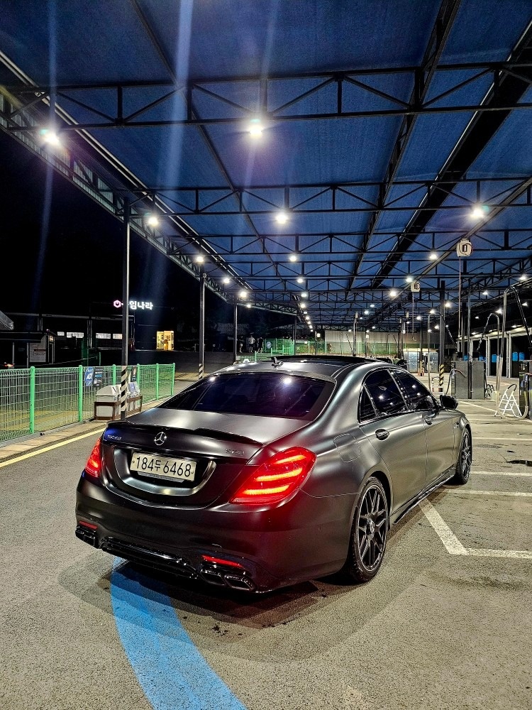 벤츠 S500L 4MATIC
2015 중고차 직거래 (10)