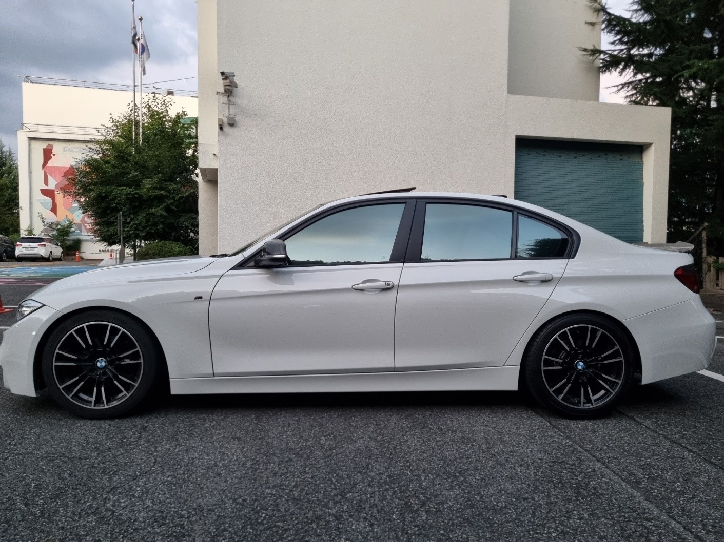 12년식 192,000km
F30 3 중고차 직거래 (4)