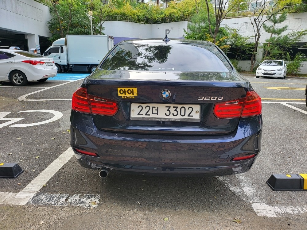 BMW 320d F30 판매.
201 중고차 직거래 (5)