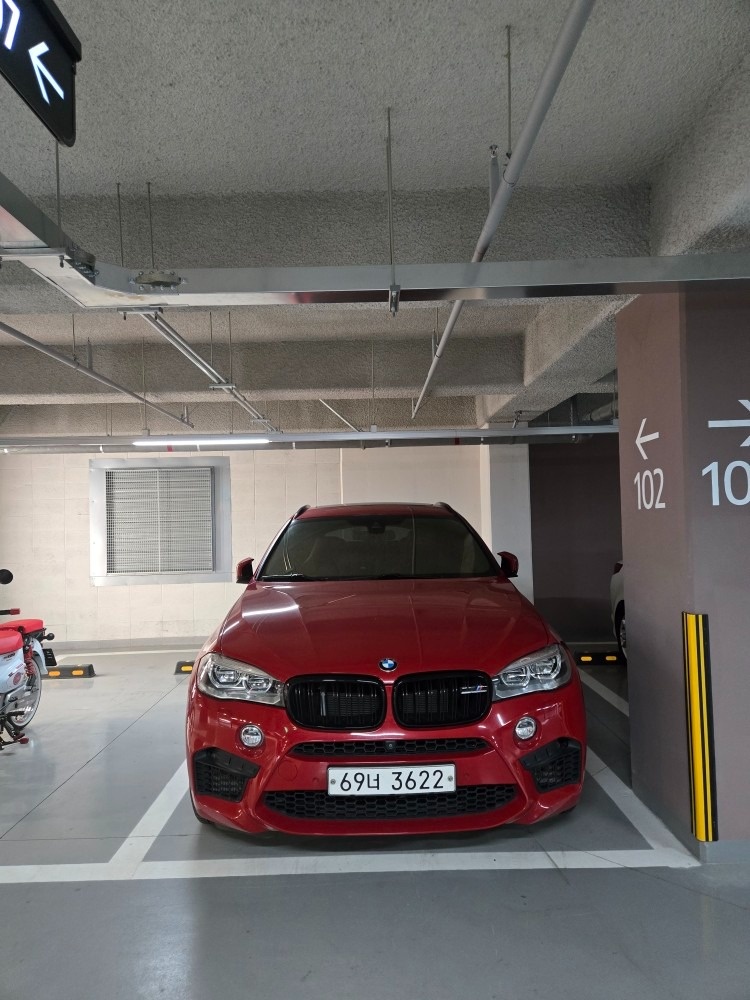 X6 M F86 4.4 xDrive (575마력) 매물 썸네일