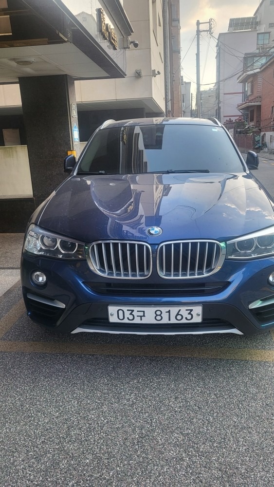 X4 F26 20d xDrive (190마력)라이트 패키지 매물 썸네일