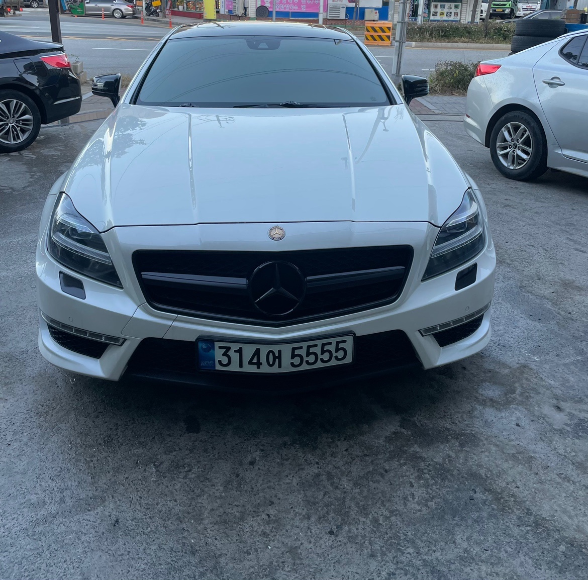 CLS 클래스 W218 CLS63 amg 전기형 (525마력) 매물 썸네일