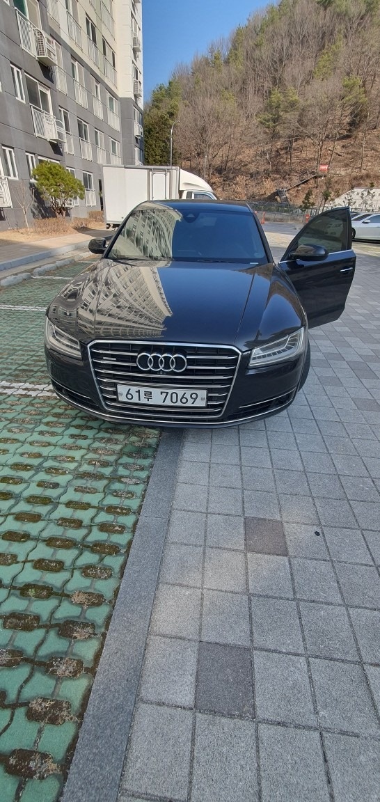 A8 D4/4H 60 TDI 콰트로 L (385마력) 매물 썸네일