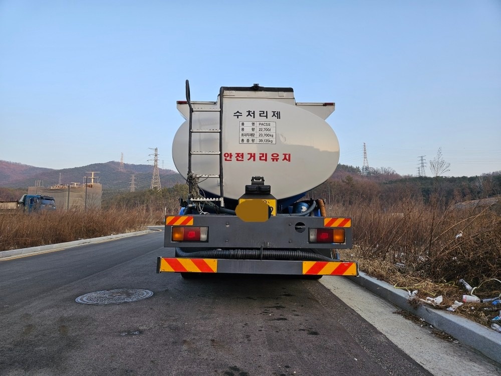 지입 차량으로 정수약품 탱크로리
안정 중고차 직거래 (5)