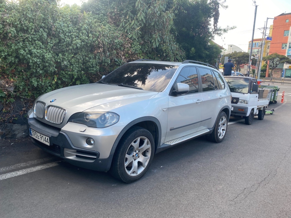 X5 E70 30d xDrive 전기형 (235마력) 매물 썸네일