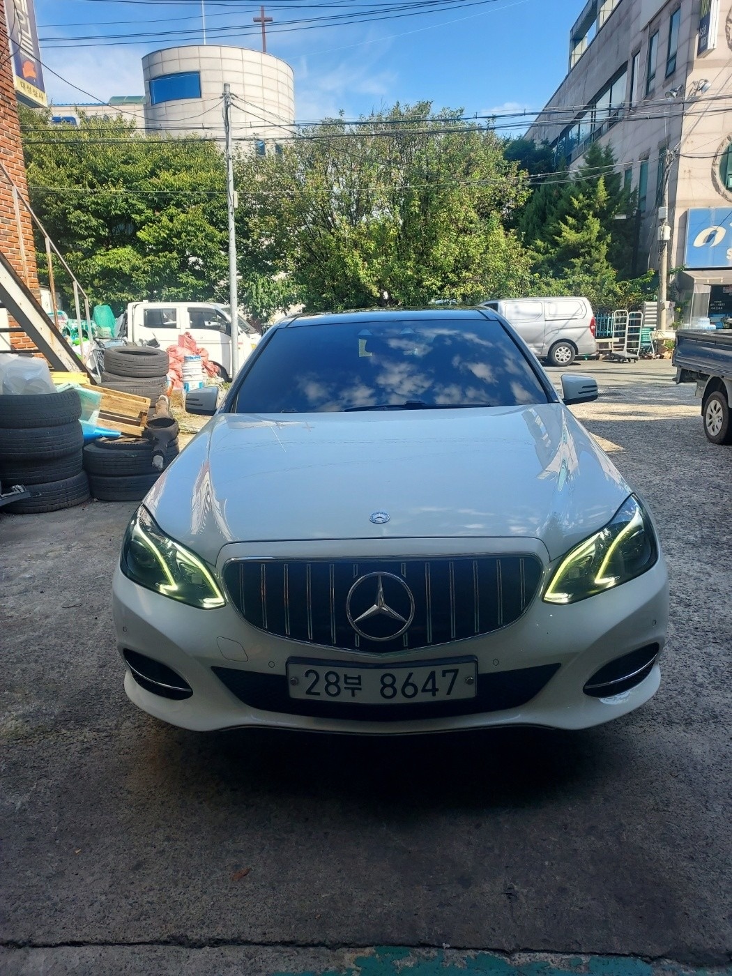 E 클래스 W212 E250 CDI 4Matic 후기형 (204마력) 매물 썸네일