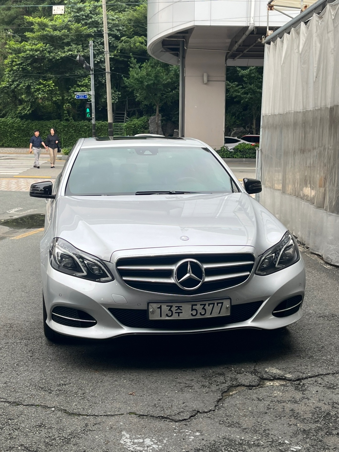 E 클래스 W212 E220 CDI 후기형 (170마력)아방가르드 매물 썸네일