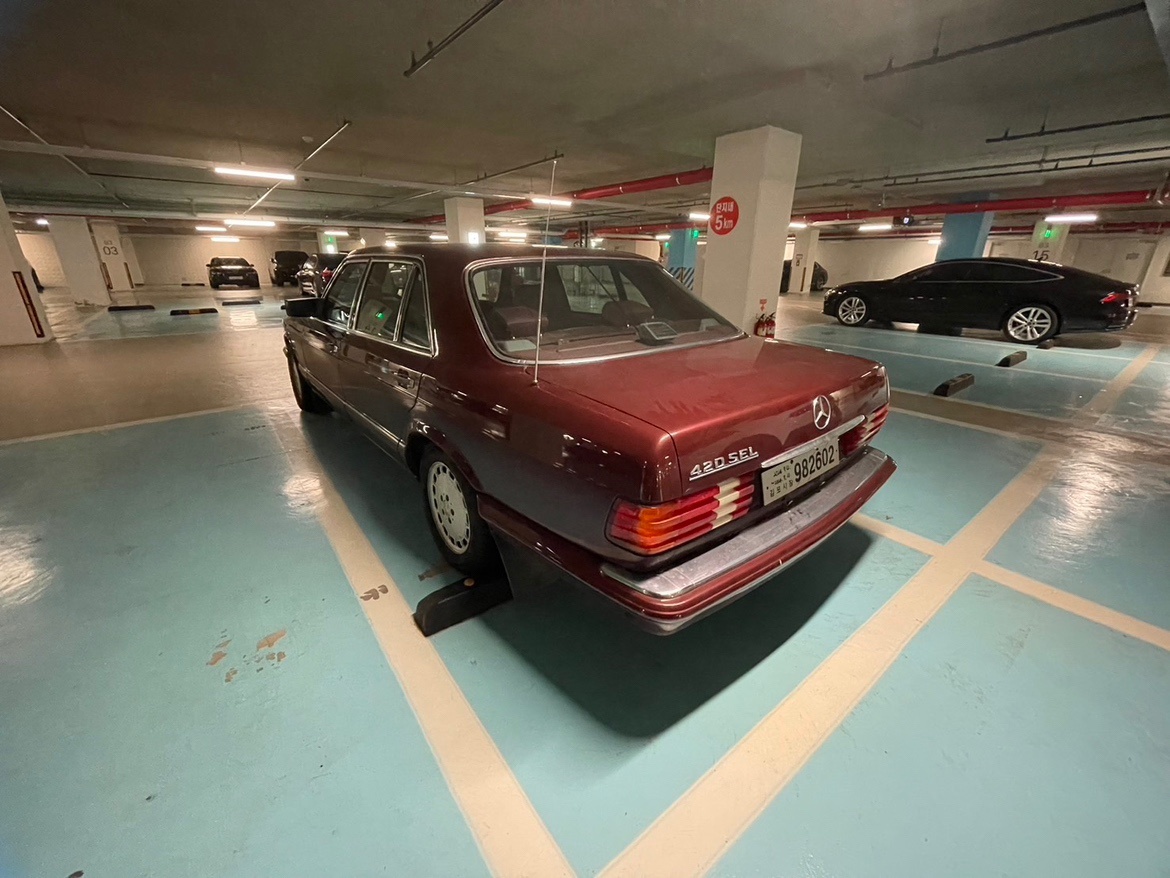 
안녕하세요

1989 W126 SE 중고차 직거래 (7)