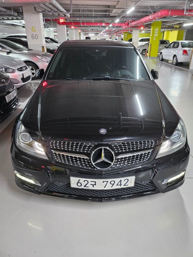 C 클래스 W204 C220 CDI (170마력)블루이피션시 매물 썸네일