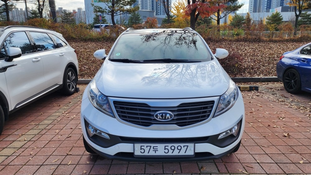 스포티지 R SL 디젤 2.0(VGT) FWD TLX 최고급형 매물 썸네일