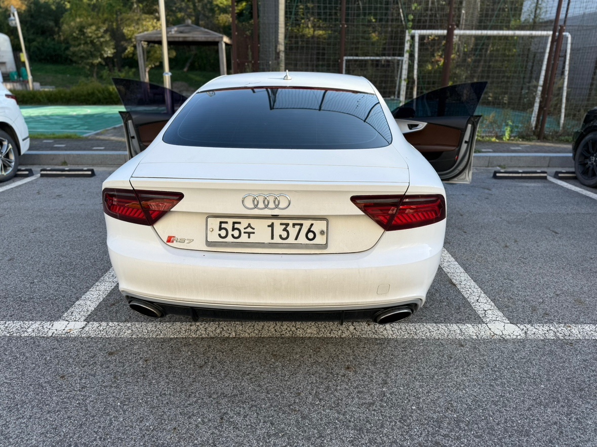 A7 Sportback 4G8 3.0 TFSI 콰트로 (310마력) 매물 썸네일