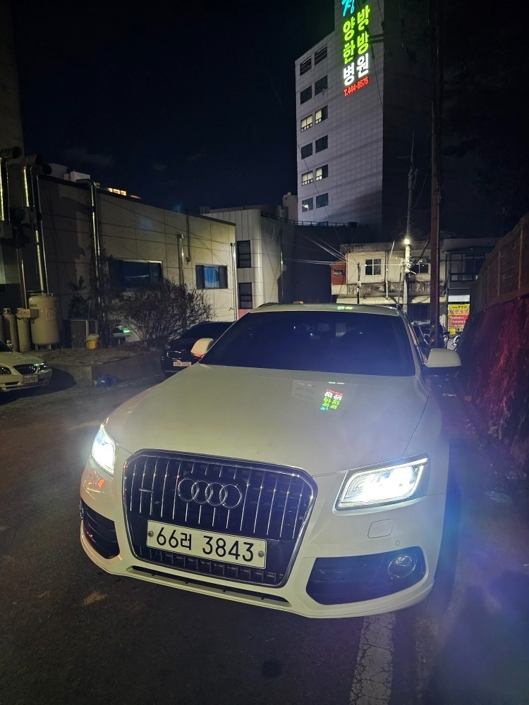 Q5 8R 2.0 TDI 콰트로 (170마력) 매물 썸네일